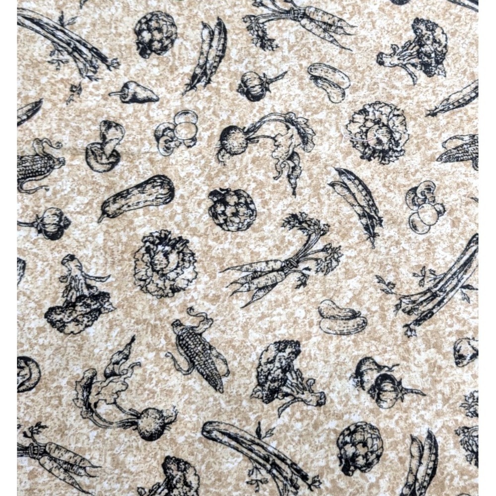 11 Yards Vintage Marcus Brothers Quilting Fabric Marbled Vegetable Farm Kitchen